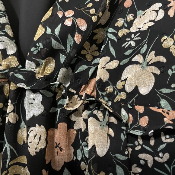 Sadie & Saje Floral Mini Dress - Picture 2 of 12